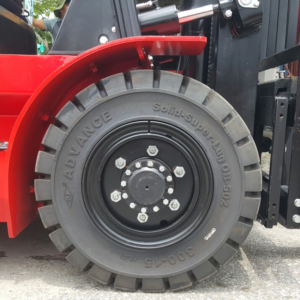 Xe nâng dầu CPCD40T8-X 4 tấn 7 Xe-nâng-dầu-cpcd50t8-x-5-tấn-3