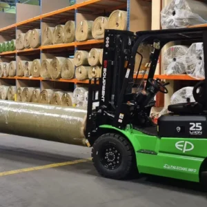 Xe nâng điện EFL252 Lithium 8 5d374dd80ead61dc5fab0d3c79f9095