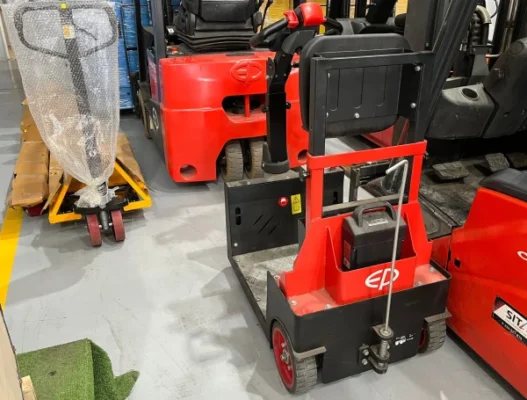 Xe kéo điện QDD15T 8 Xe kéo điện QDD15T