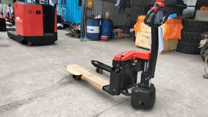 xe nâng tay điện EPT20-15ET2L 18 Xe nâng tay điện EPT20-15ET2L
