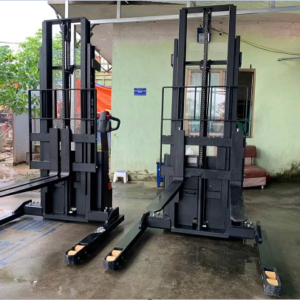 Xe nâng điện dắt lái ES15-33DM 5 2-2