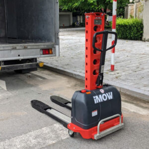 Xe nâng điện leo thùng 6 Z5803148157094_7fdbb6264d3139aa9dbedeabb36abdd8
