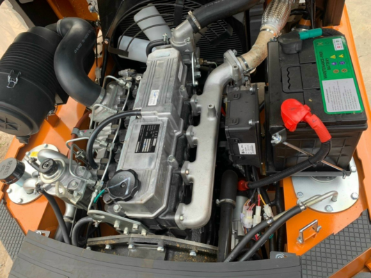 Nên chọn xe nâng Nhật bãi hay Trung Quốc 17 Động cơ xe nâng Trung Quốc