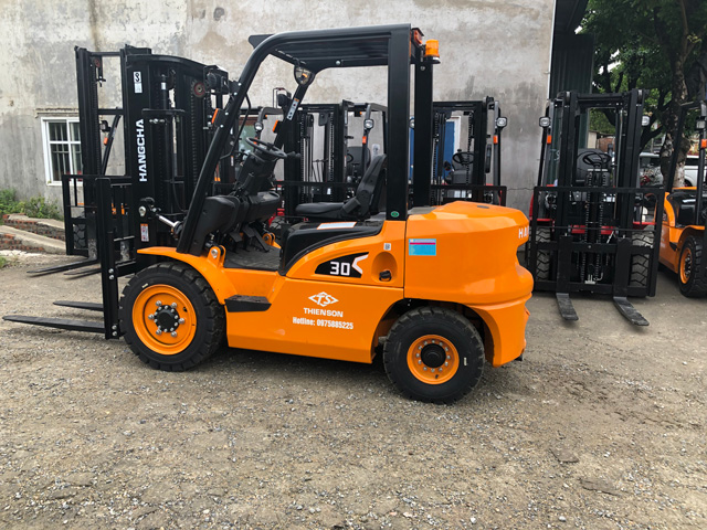 Xe Nâng Trung Quốc 12 Xe Nâng Trung Quốc